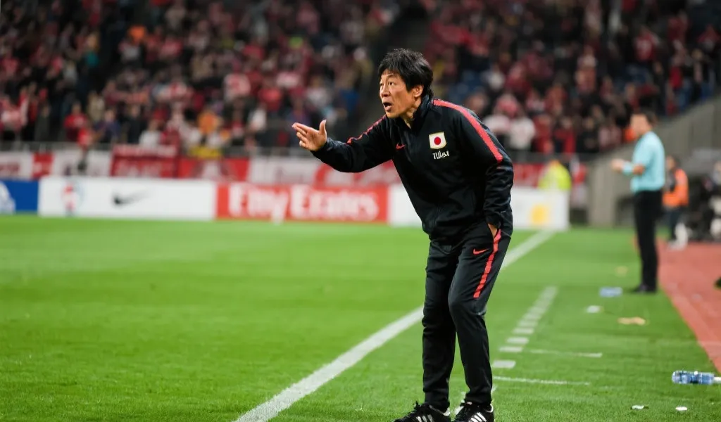 日本队战术再升级：森保一“神换人”屡试不爽，两套阵容无缝切换抗衡欧美豪强